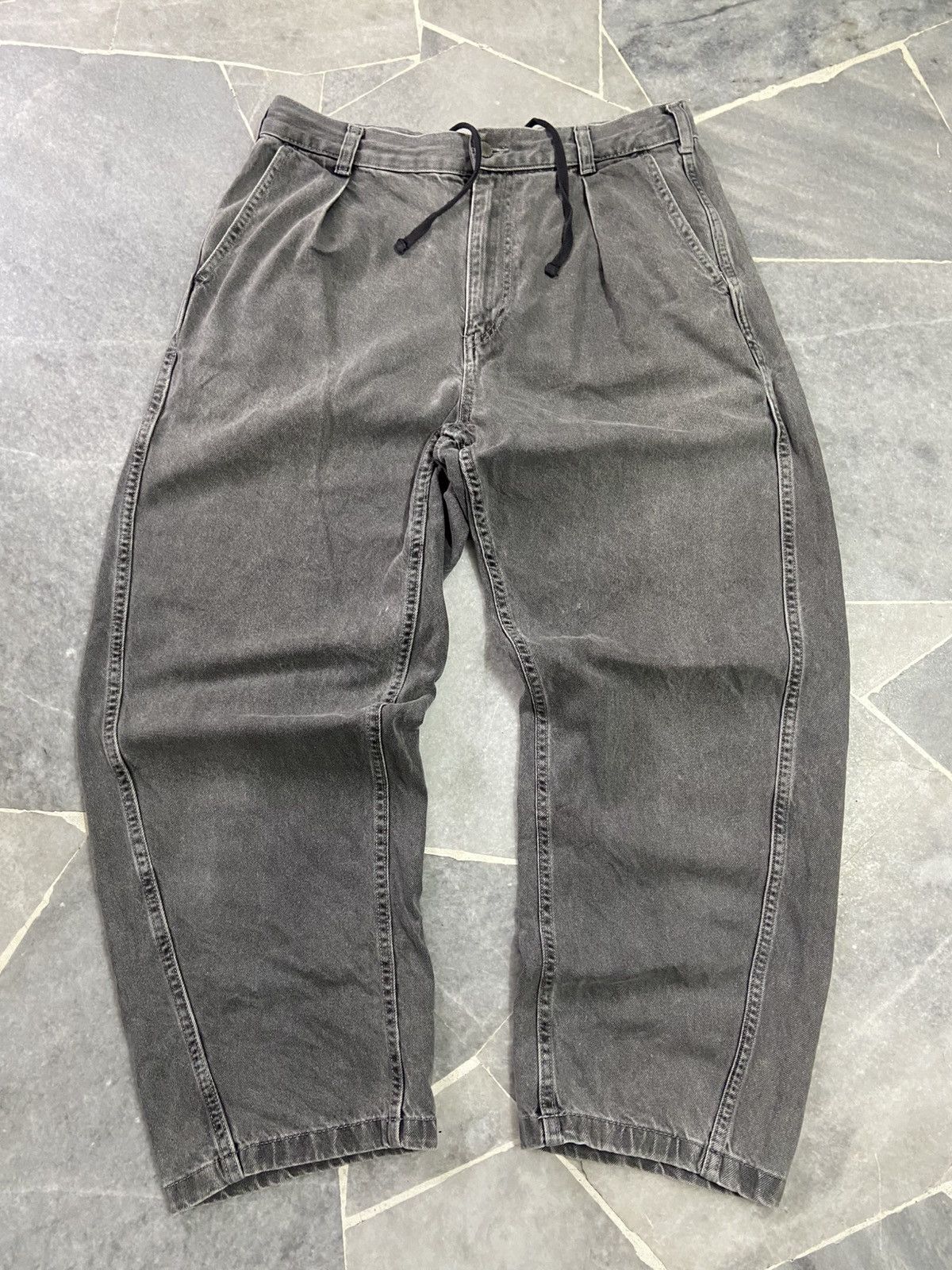 Japanese Brand Gu jeans Barrel Leg pants Size US 32 / EU 48 - 1 Thumbnail