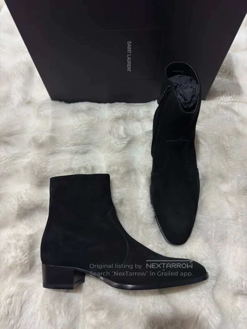 Saint Laurent Paris Saint Laurent Ellis 50 Banana Leather Boots