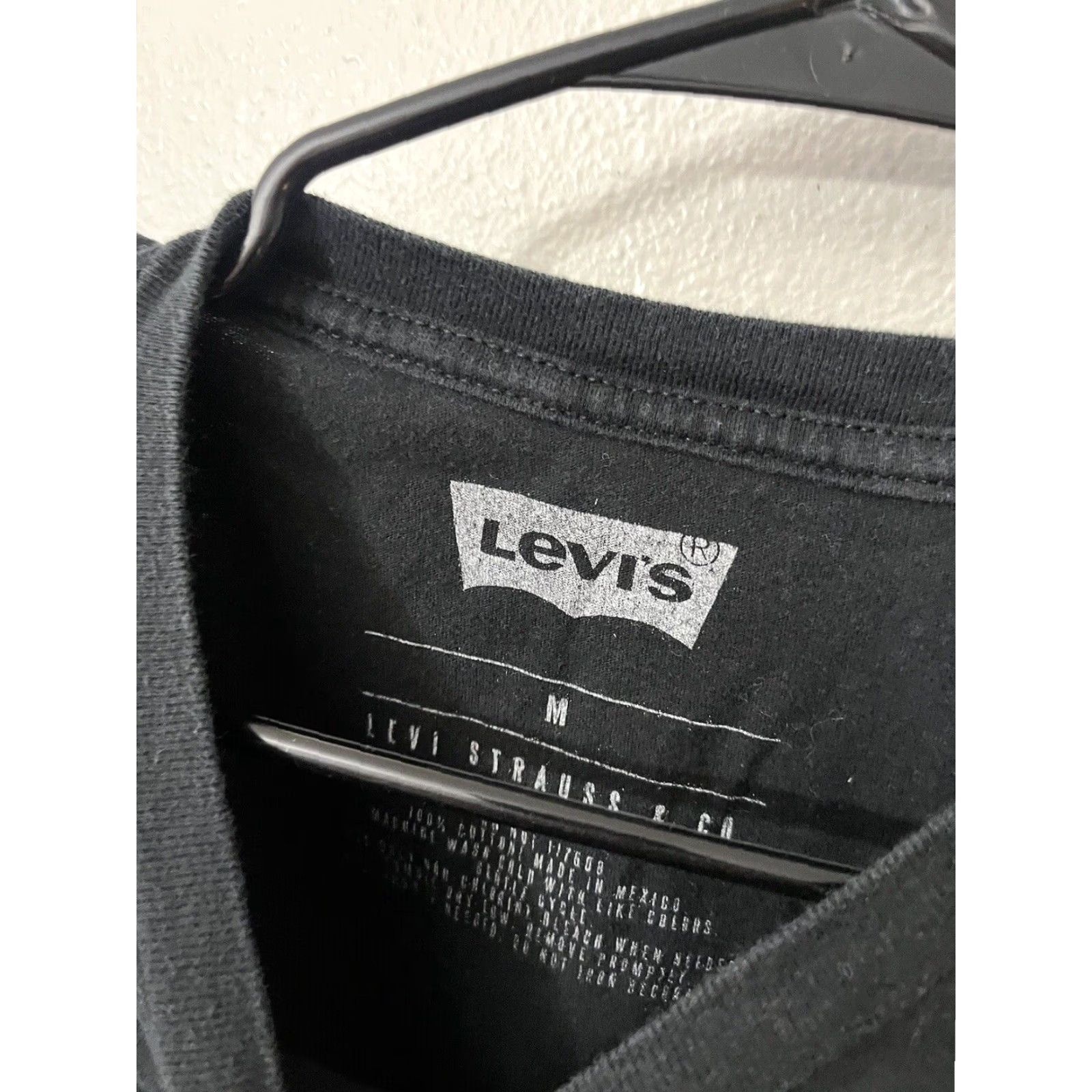 Levi's Levi's Shirt Adult Medium Black Big Logo Crew Neck Tee 90s Classic Mens Size US M / EU 48-50 / 2 - 2 Thumbnail