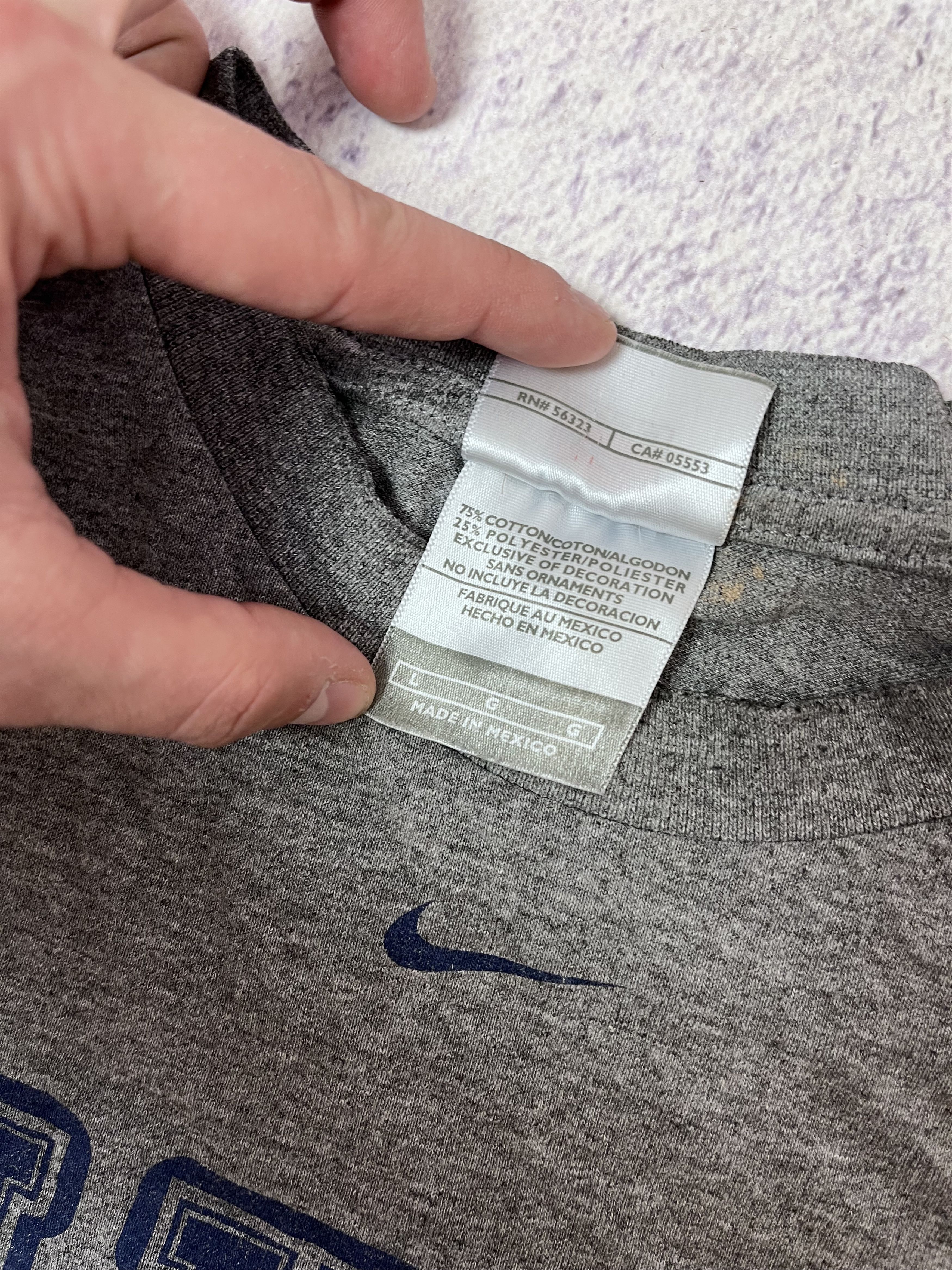 Nike × Vintage Vintage men’s T-shirt Nike Team sport ILLINOIS FOOTBALL Size US XL / EU 56 / 4 - 11 Thumbnail