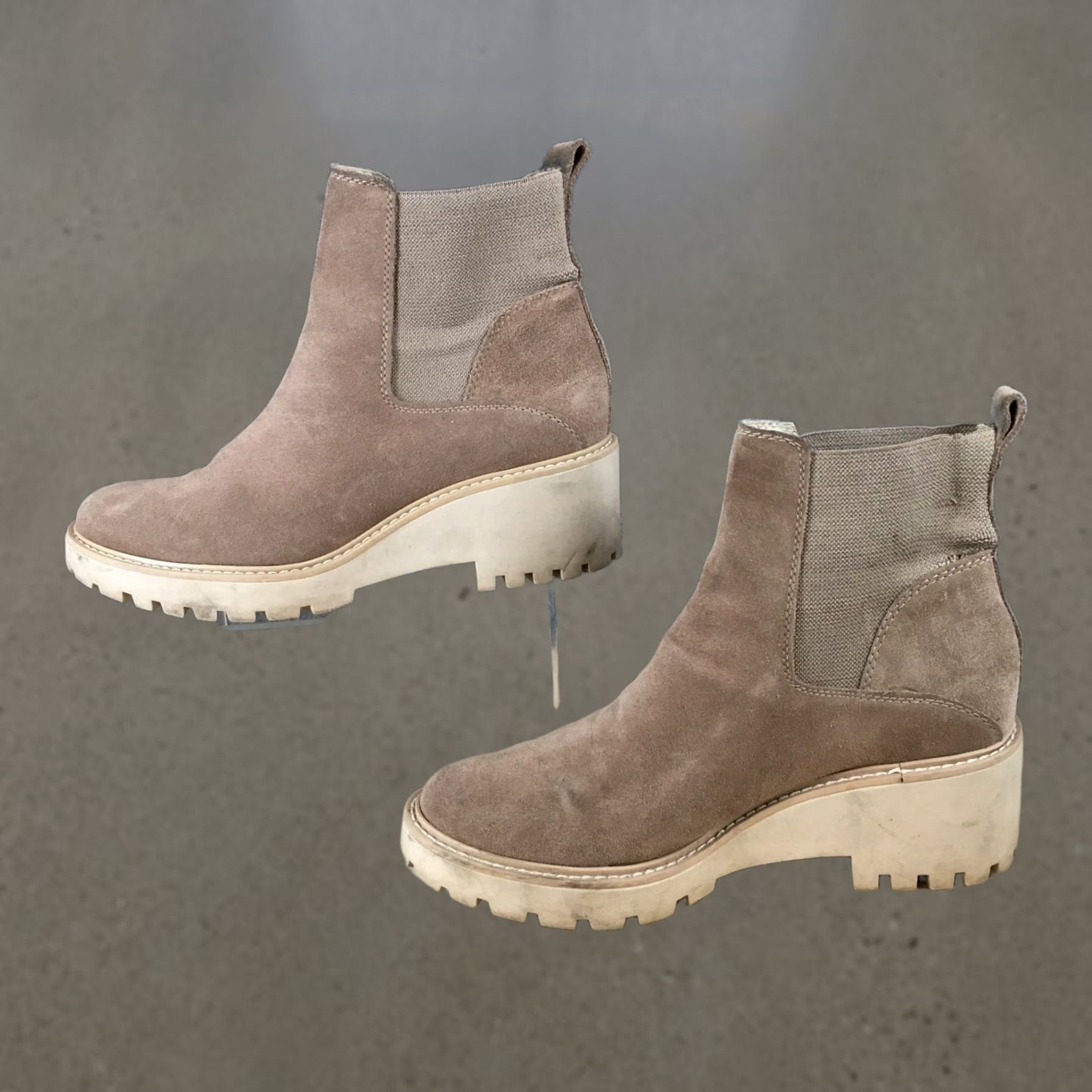 Dolce Vita Dolce Vita Boots Womens 8.5 M Haddie Wedge Chelsea Brown Leather Pull On Casual Shoe Boots Women Brown Leather Chelsea Wedge Casual Size US 9 / IT 39 - 1 Thumbnail