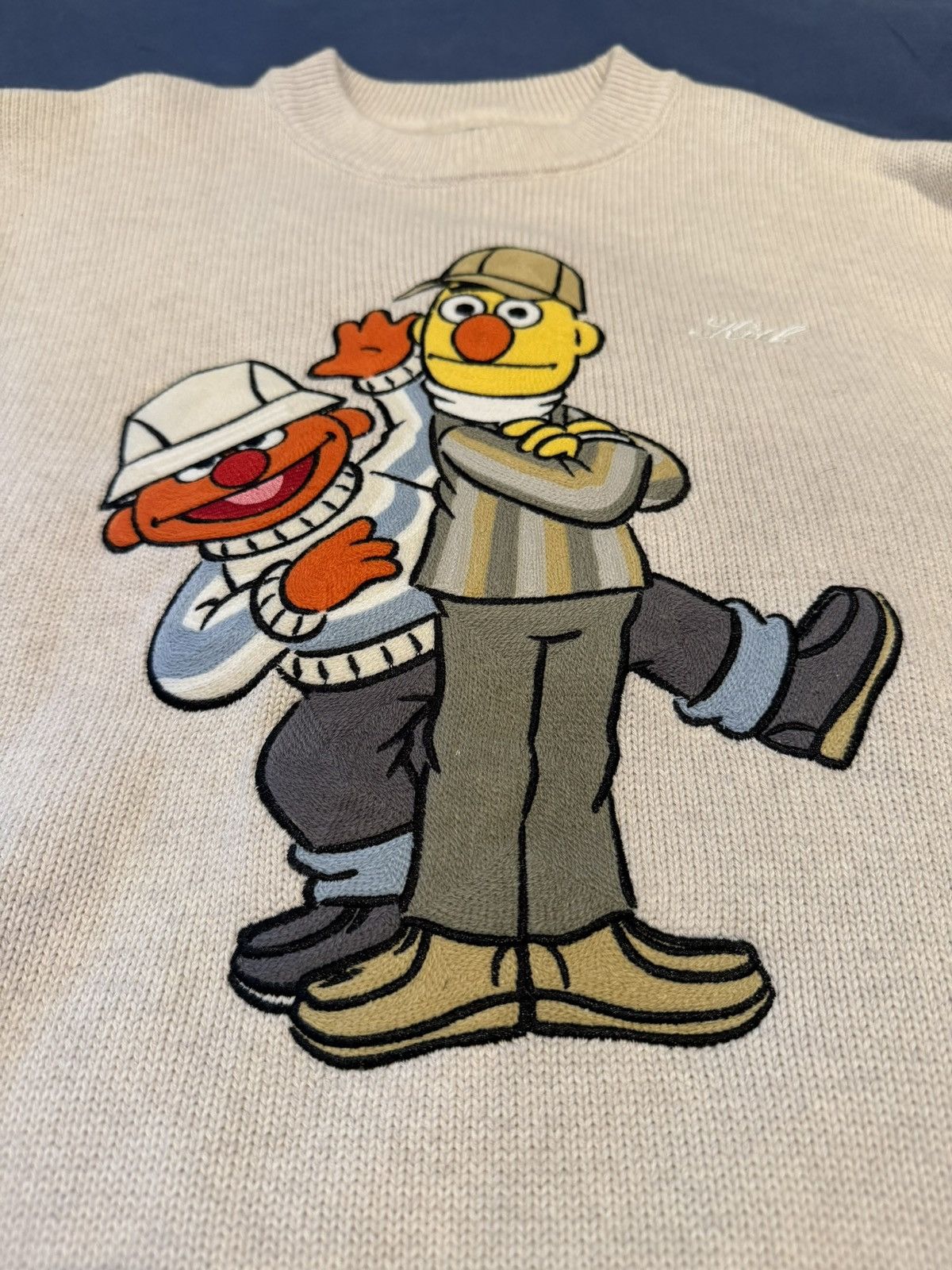 Kith Kith x Sesame Street Bert & Ernie Crewneck Sweater Medium Size US M / EU 48-50 / 2 - 4 Thumbnail