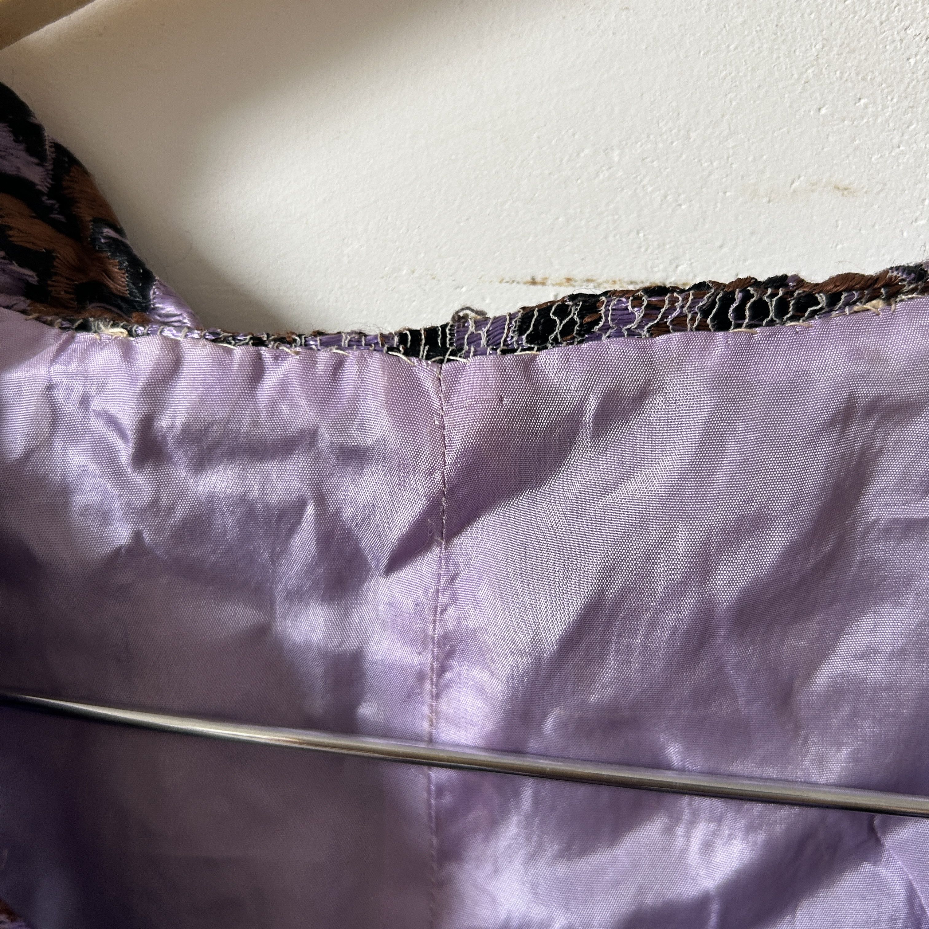 Vintage 60s Purple Floral Jacquard Brocade Midi Dress Size M / US 6-8 / IT 42-44 - 11 Thumbnail