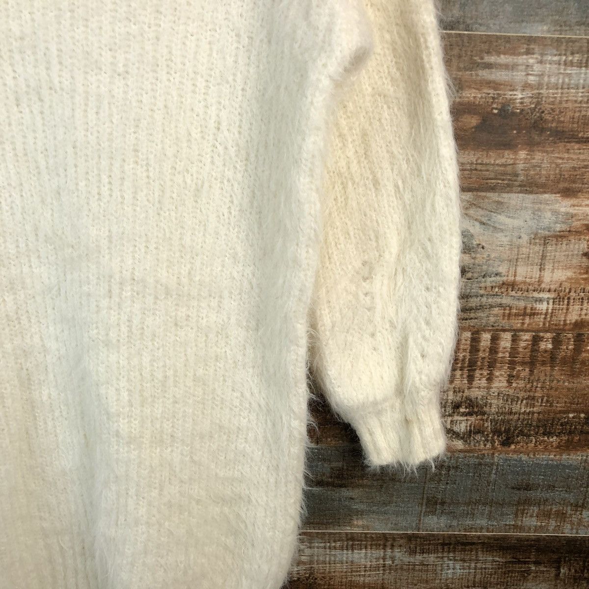 Japanese Brand DL Freesia White Mohair Knitwear #C426 Size M / US 6-8 / IT 42-44 - 8 Thumbnail