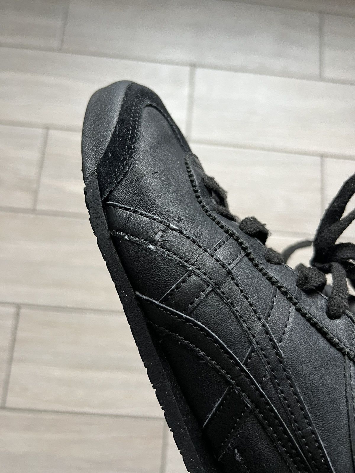 Asics ASICS Onitsuka Tiger Black Hype Sneakers 40 Mexico 66 Size US 7 / EU 40 - 15 Thumbnail