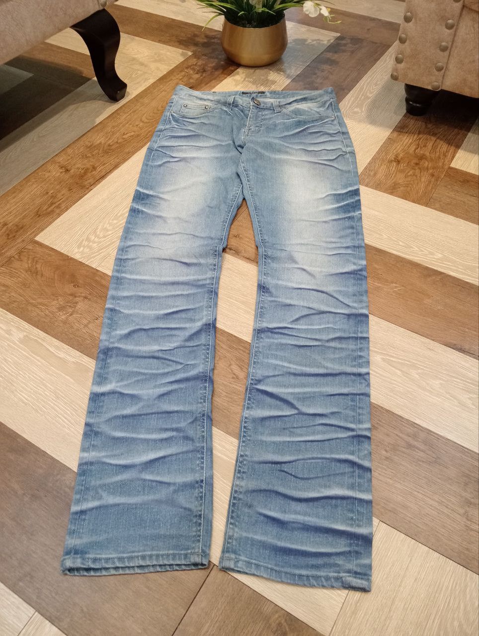 LAGUST BLUE WASHED STRETCH DENIM JEANS