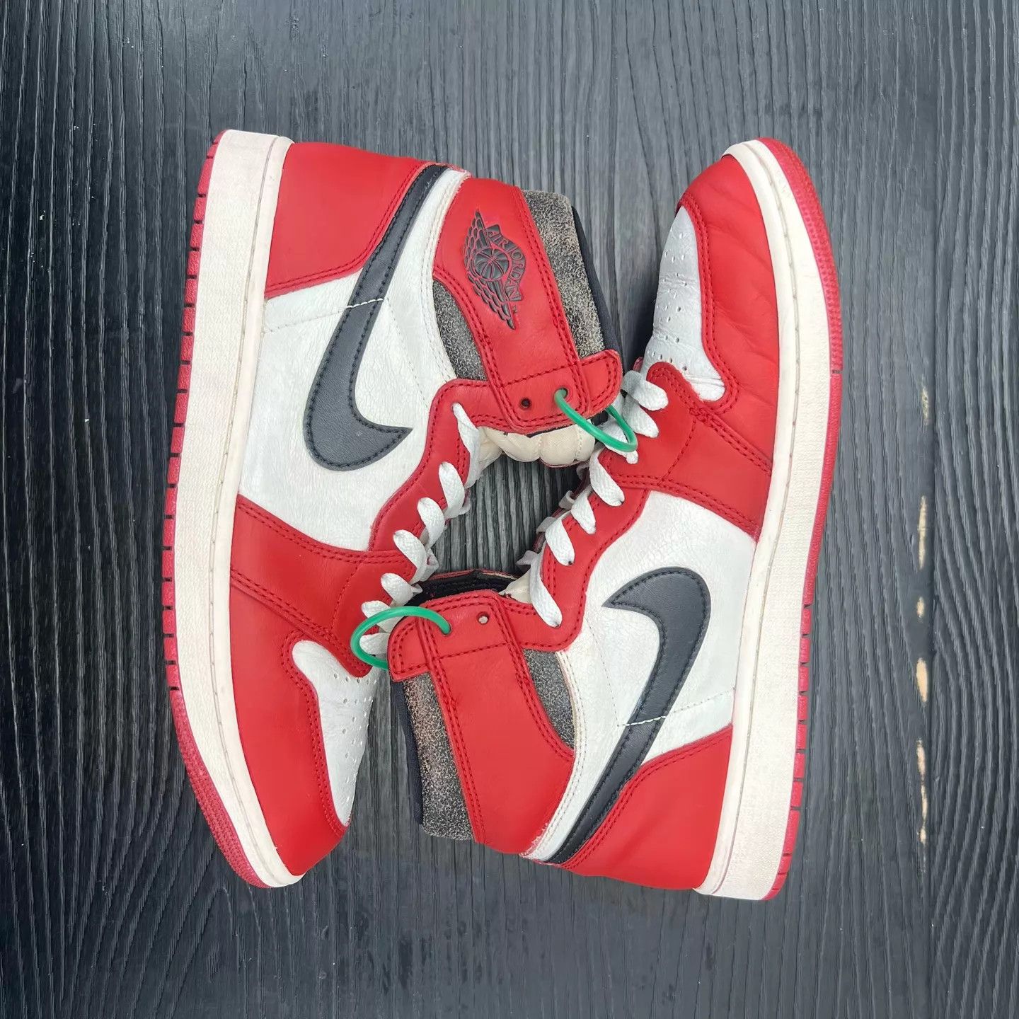 Nike Air Jordan 1 Distressed Chicago Size 43 New Box Size US 10 / EU 43 - 3 Thumbnail