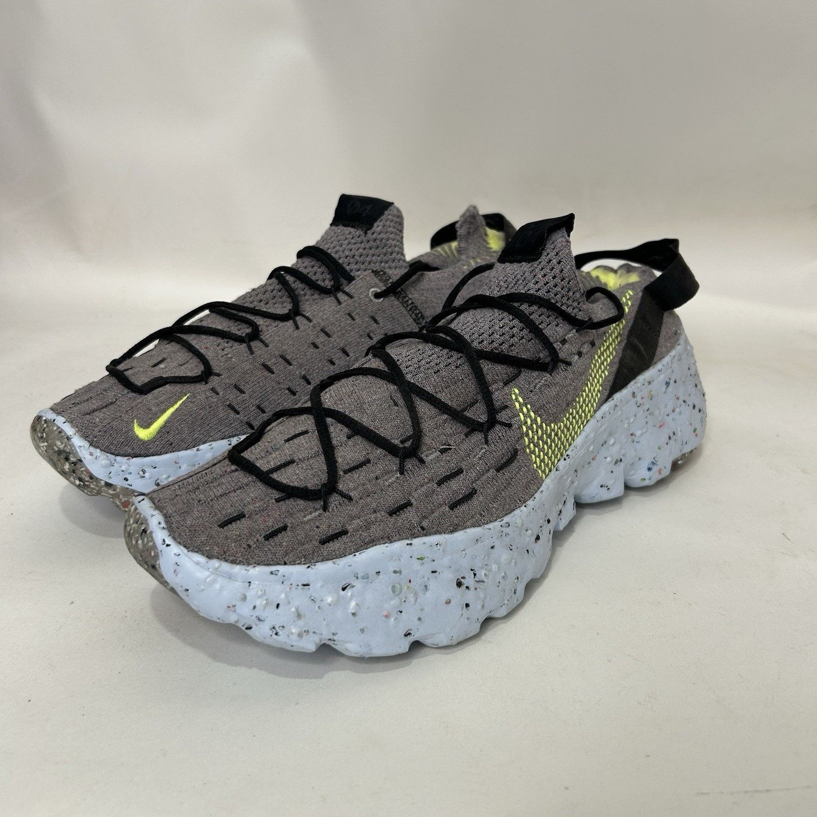 Nike Nike Space Hippie 04 “Gray Volt” Size US 11.5 / EU 44-45 - 3 Thumbnail