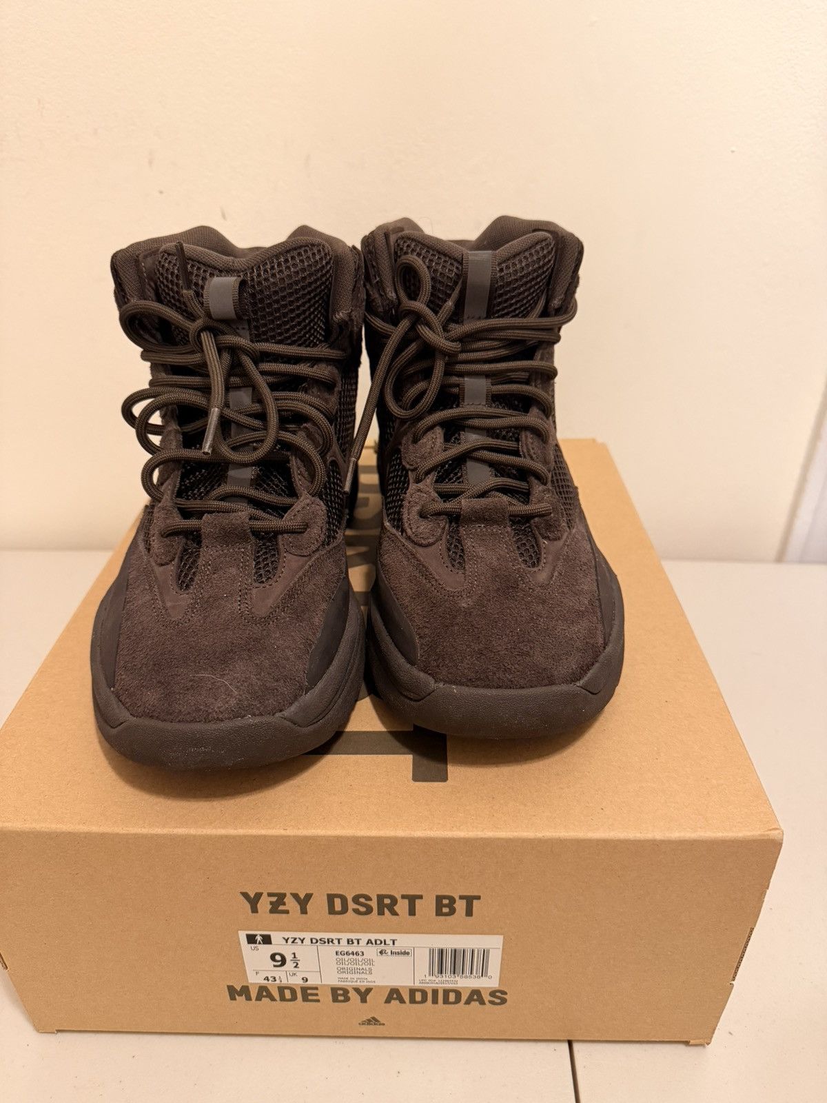 Yeezy adidas Yeezy Desert Boot Oil sie 9.5 Men Size US 9.5 / EU 42-43 - 3 Thumbnail