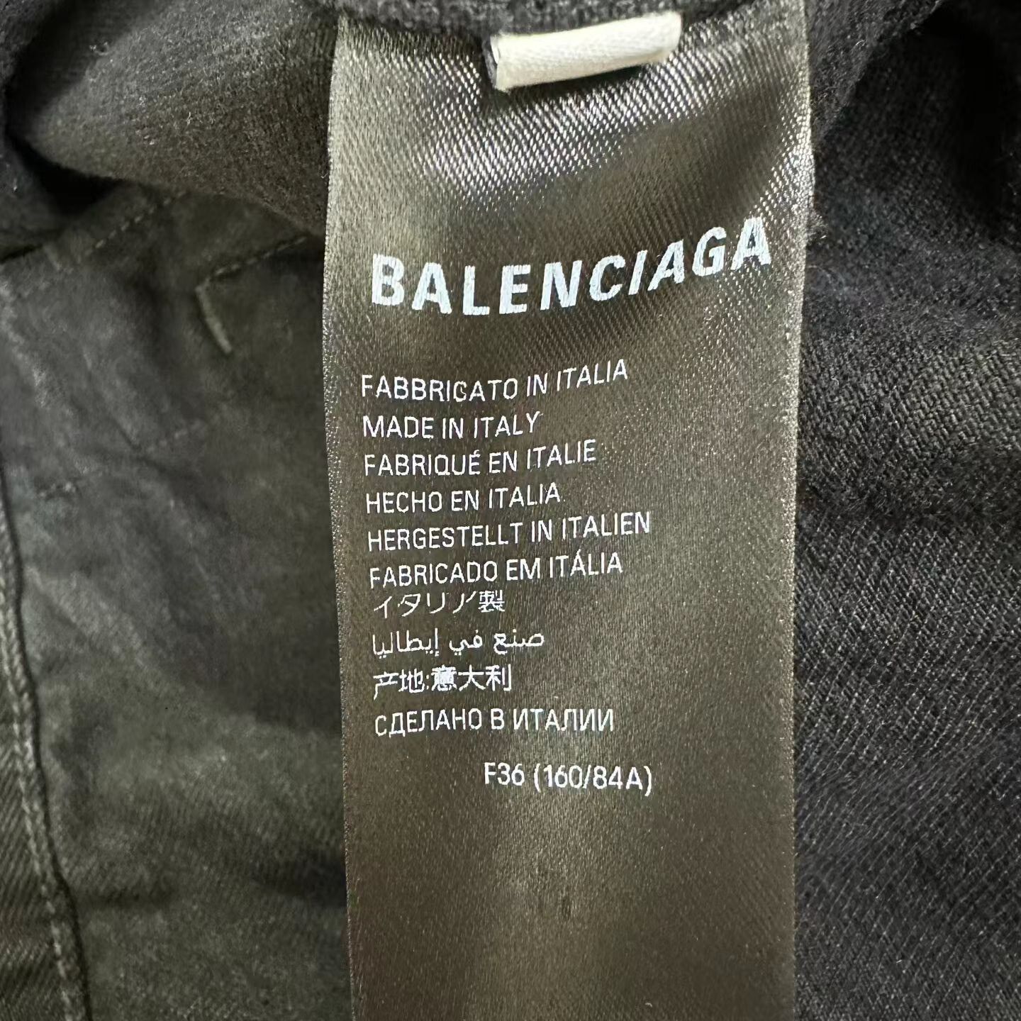 Balenciaga balenciaga rhinestone denim jacket size 36 Size US S / EU 44-46 / 1 - 4 Thumbnail