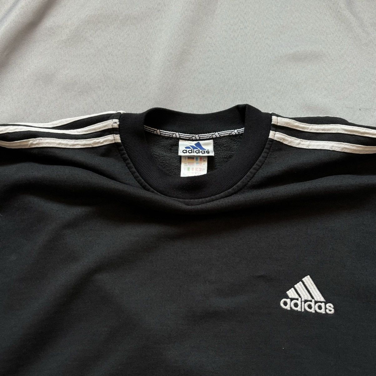 Adidas Adidas vintage sweatshirt rare black large Size US L / EU 52-54 / 3 - 3 Thumbnail