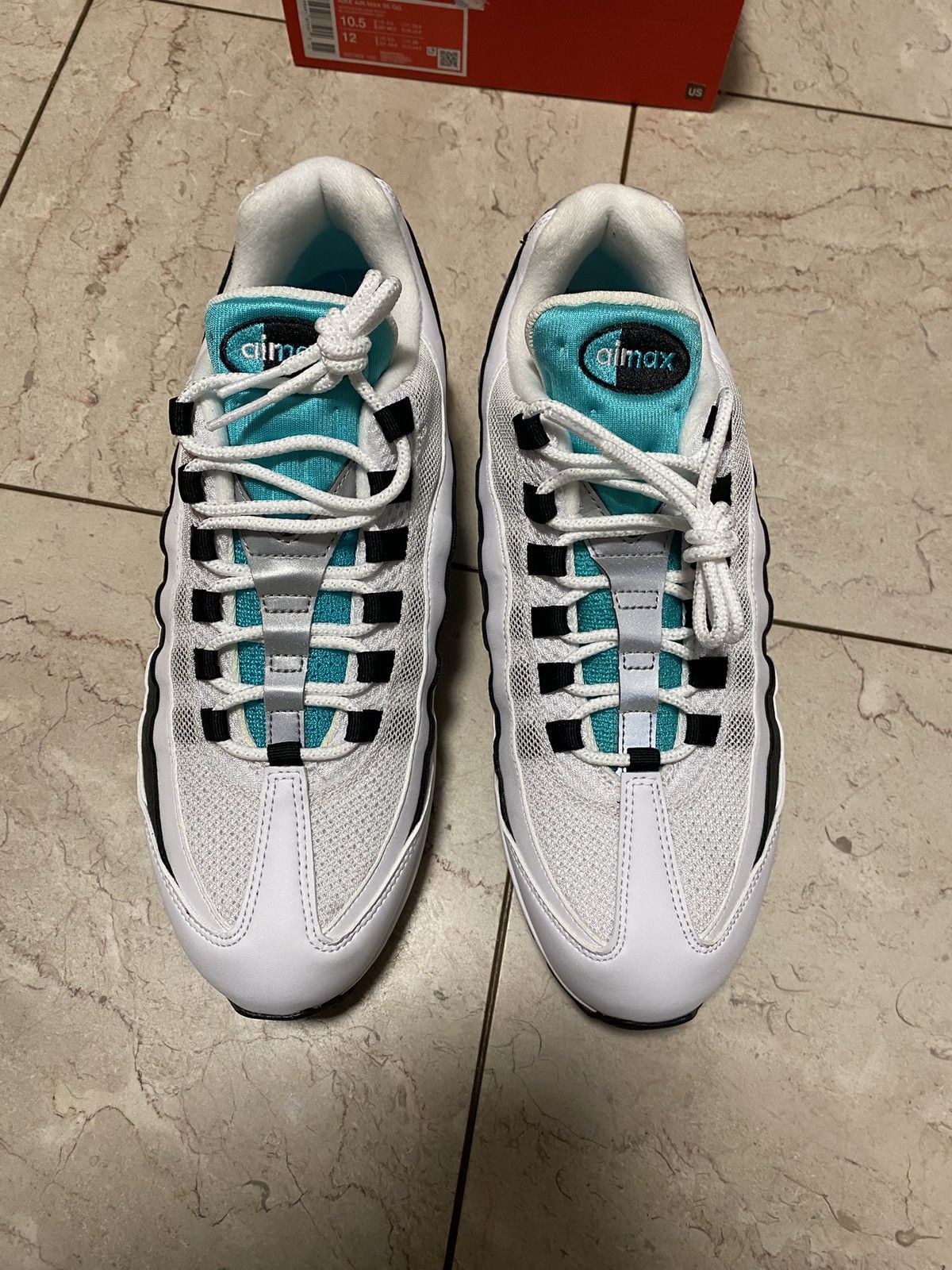 Nike Nike Air Max 95 OG Big Bubble Black Border size 10.5 US MEN Size US 10.5 / EU 43-44 - 4 Thumbnail