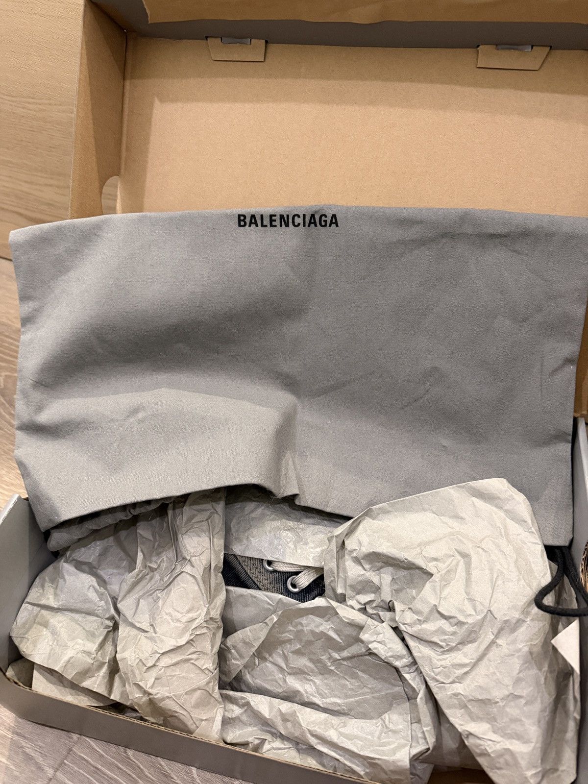 Balenciaga Balenciaga Paris denim sneakers Size US 9 / EU 42 - 9 Thumbnail