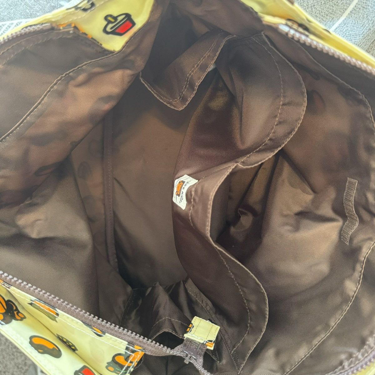 Bape × Nigo Baby Milo Junk Food Mom's Tote Bag Size ONE SIZE - 13 Thumbnail