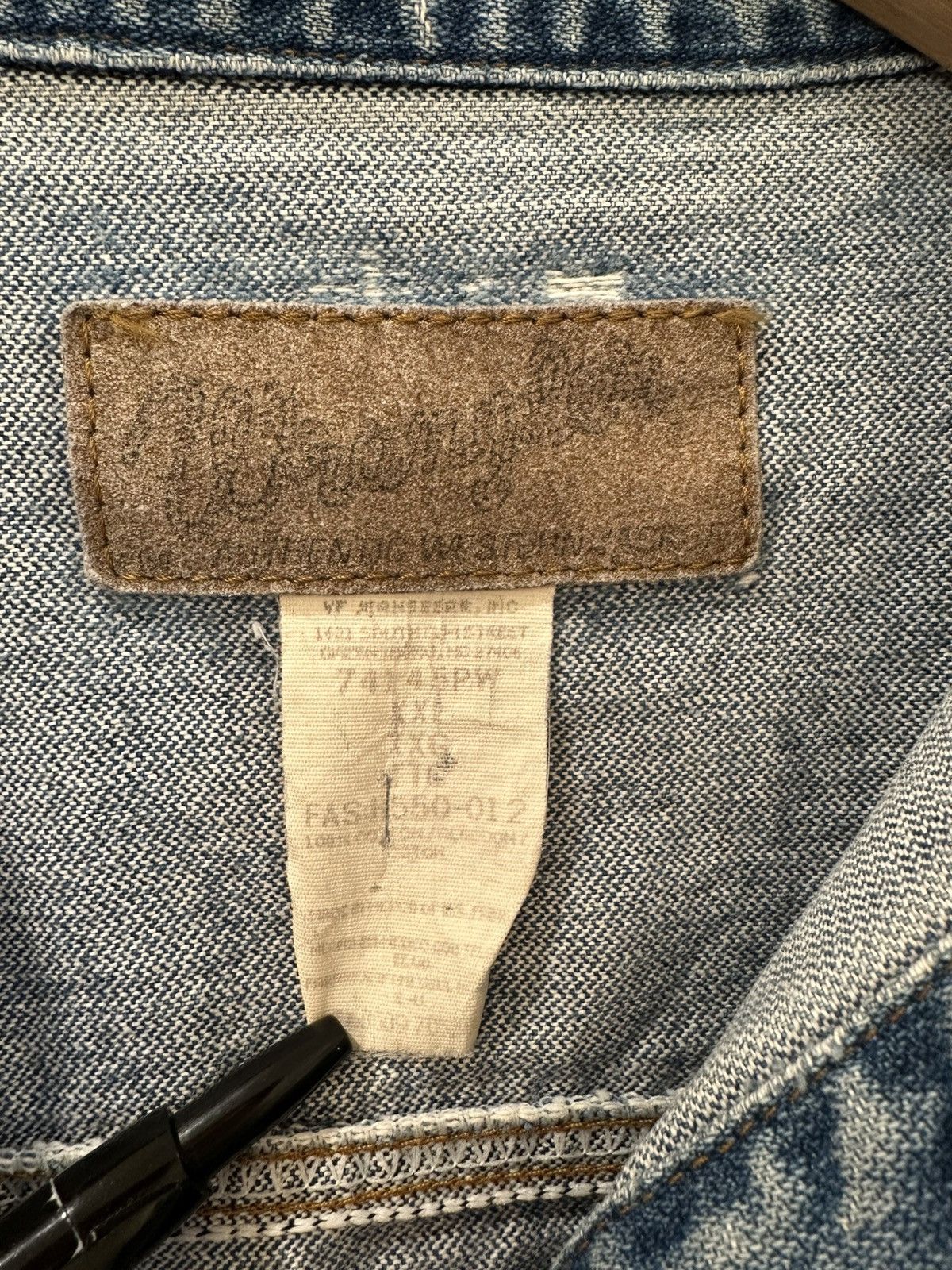 Wrangler Vintage Wrangler Thrashed Denim Jacket XXL Size US XXL / EU 58 / 5 - 7 Thumbnail