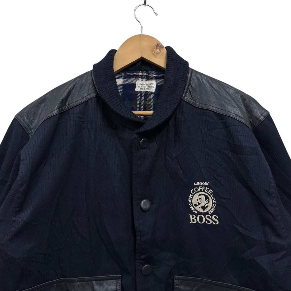 Vintage Vintage Suntory Coffee Boss Bomber Jacket Leather Dark Blue Size US XL / EU 56 / 4 - 3 Thumbnail