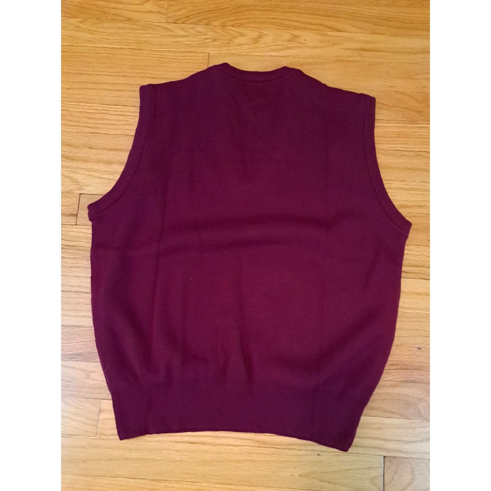Jantzen VINTAGE Jantzen Knit Sweater Vest V-Neck M Red USA Made Men's Medium Knit Shirt Size US M / EU 48-50 / 2 - 4 Thumbnail