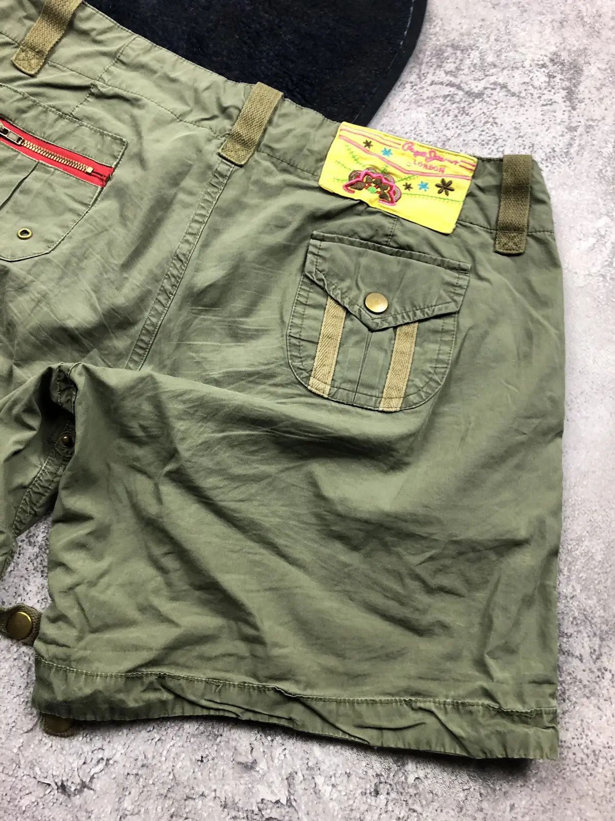 Vintage PEPE JEANS Avantgarde Y2k Style Hype Streetwear Big Logo Size 28" / US 6 / IT 42 - 13 Thumbnail