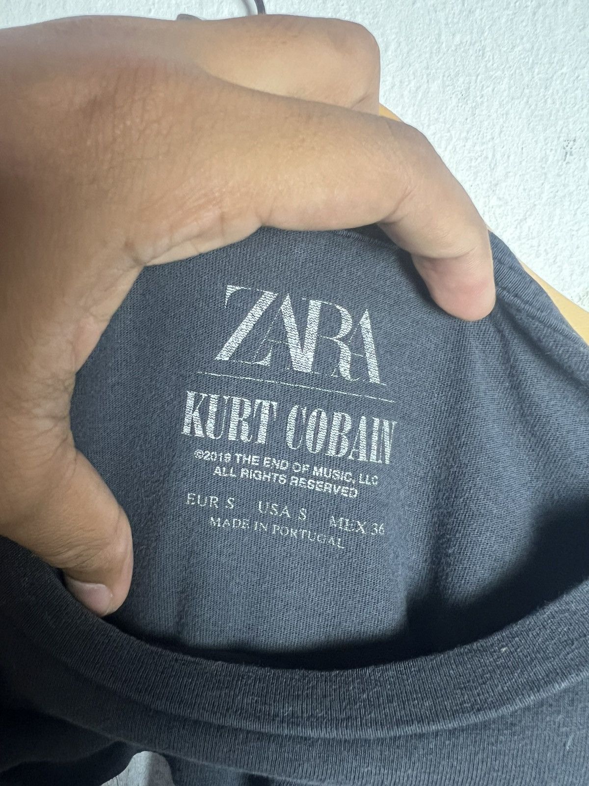 Band Tees ZARA x Kurt Cobain Graphic Tee Size US S / EU 44-46 / 1 - 8 Thumbnail