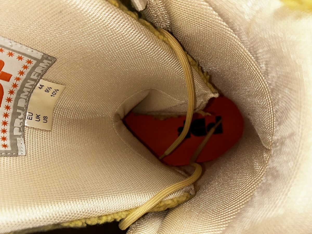 PDF PDF CHANNEL NEVE FUR BOOTS Size US 10 / EU 43 - 11 Thumbnail