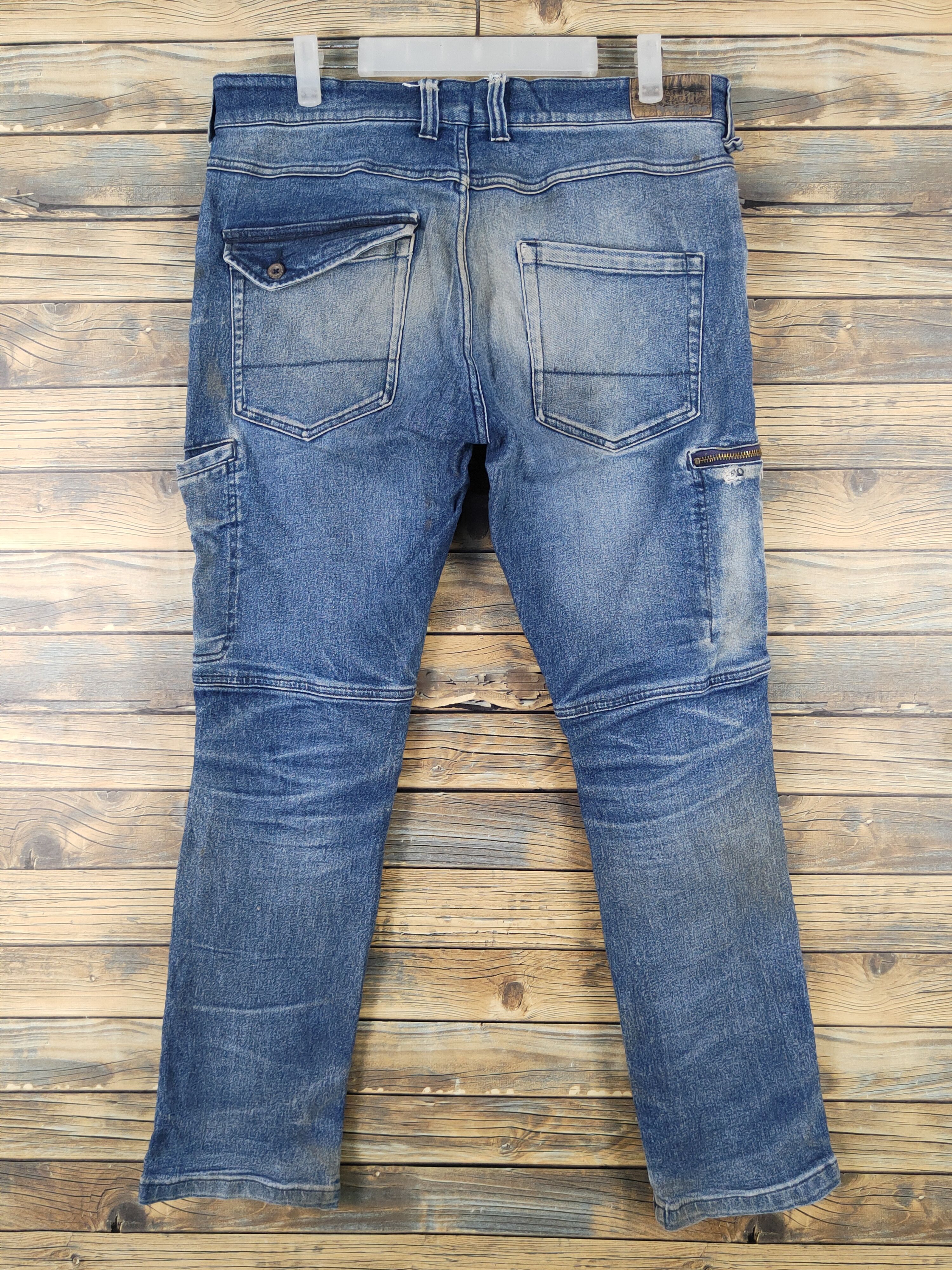 Japanese Brand FieldCore Distressed Ripped Soft denim Jeans #W1973 Size US 34 / EU 50 - 7 Thumbnail