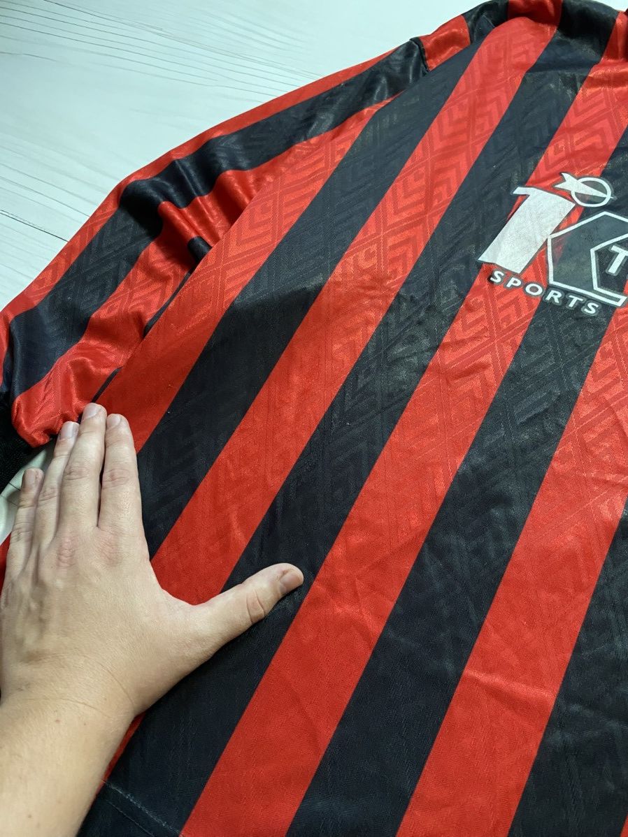 Vintage Vintage Romford F.C. Home Shirt 1992–95 #4 – Match Worn Size US XL / EU 56 / 4 - 6 Thumbnail