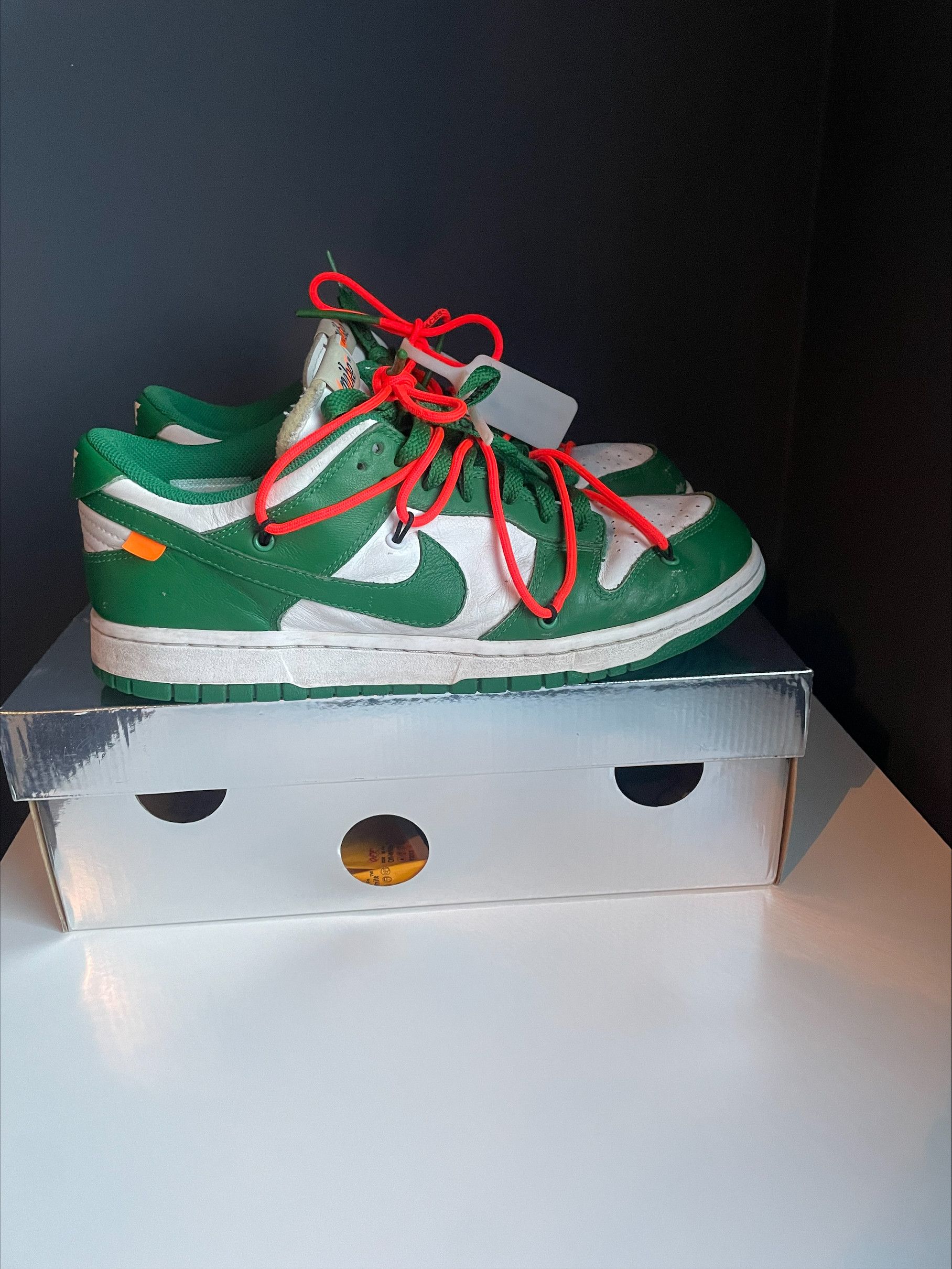 Nike × Off-White Nike x Off white dunks Size US 10.5 / EU 43-44 - 1 Thumbnail