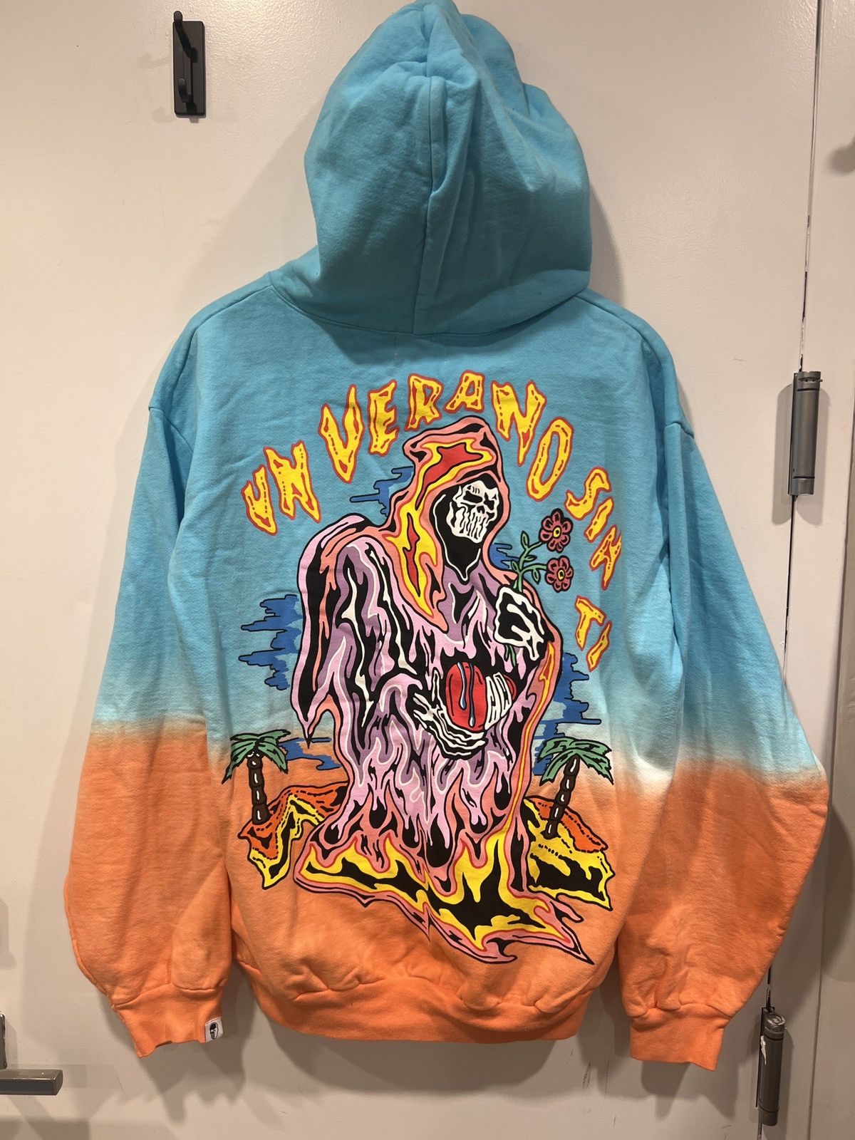 Warren Lotas Warren Lotas Bad Bunny Un Verano Sin Ti Ombre Hoodie Size US L / EU 52-54 / 3 - 1 Thumbnail