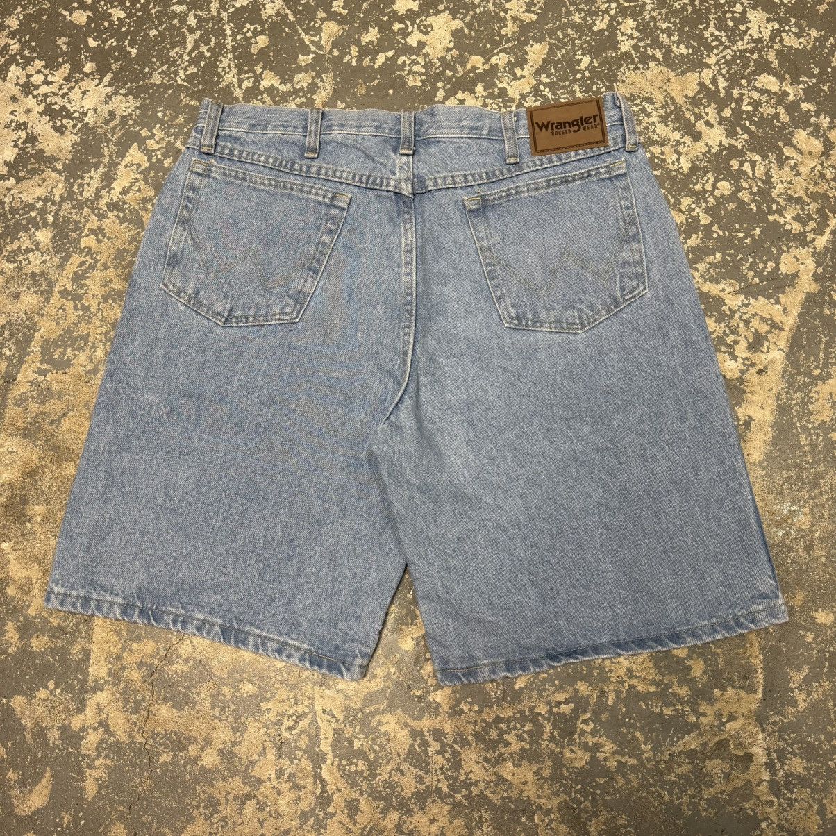 Other Vintage Wrangler Light Wash Y2K Baggy Shorts Jorts Size US 35 - 1 Thumbnail