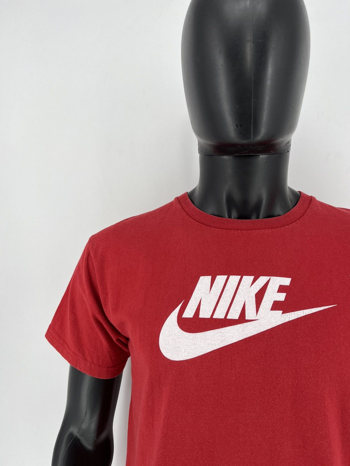 Nike × Vintage Vintage Y2K Nike Center Swoosh Logo T-Shirt Size US L / EU 52-54 / 3 - 6 Thumbnail