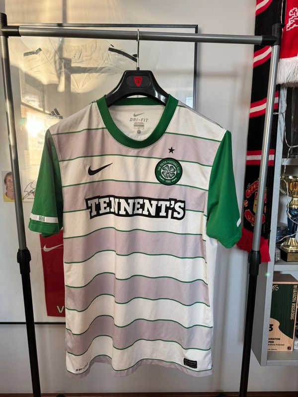 Nike × Vintage Nike Celtic Glasgow 2011-12 Away Jersey L Size US L / EU 52-54 / 3 - 1 Thumbnail