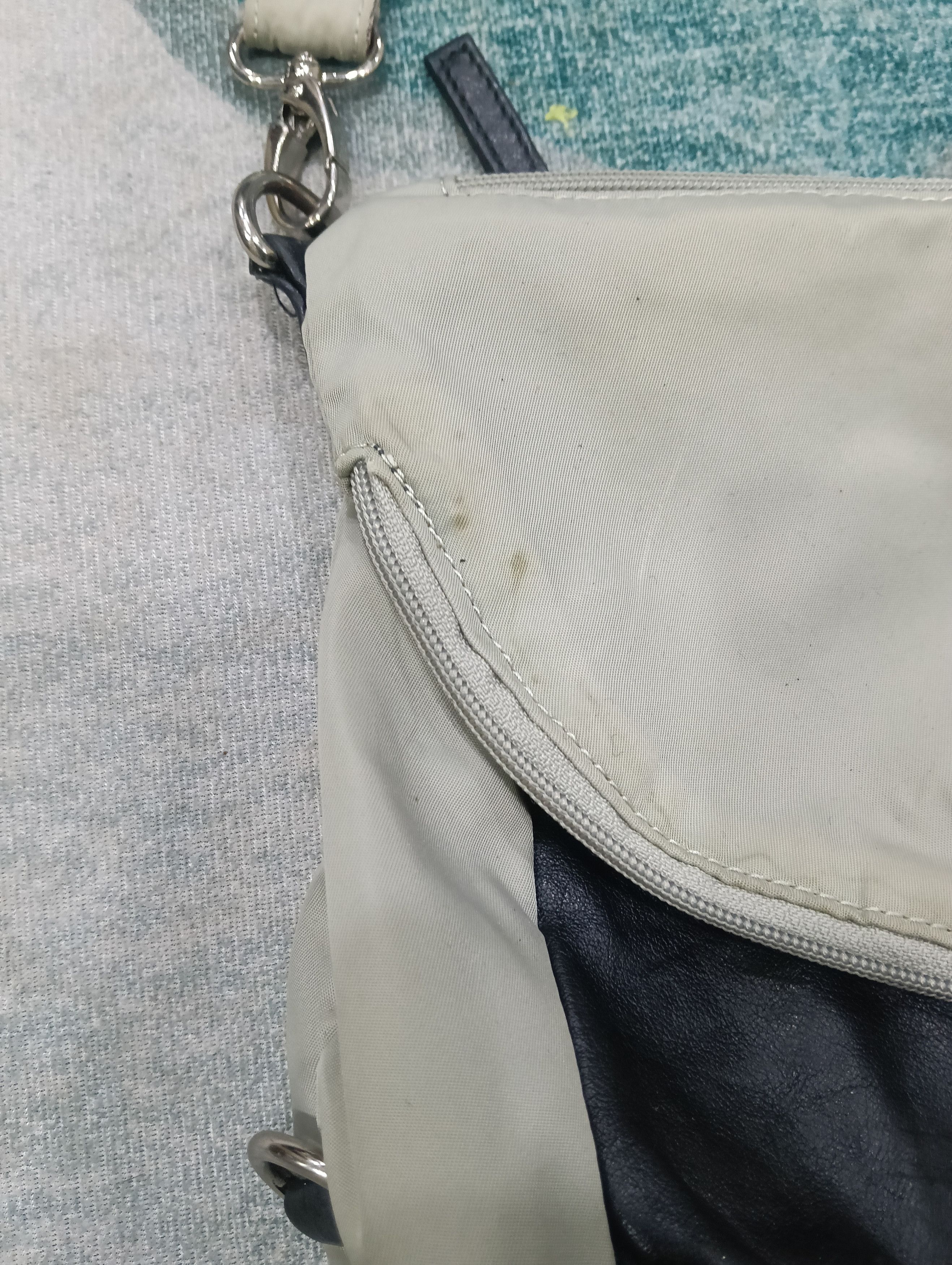 Yohji Yamamoto Vintage Ysaccs Slingbag Size ONE SIZE - 10 Thumbnail