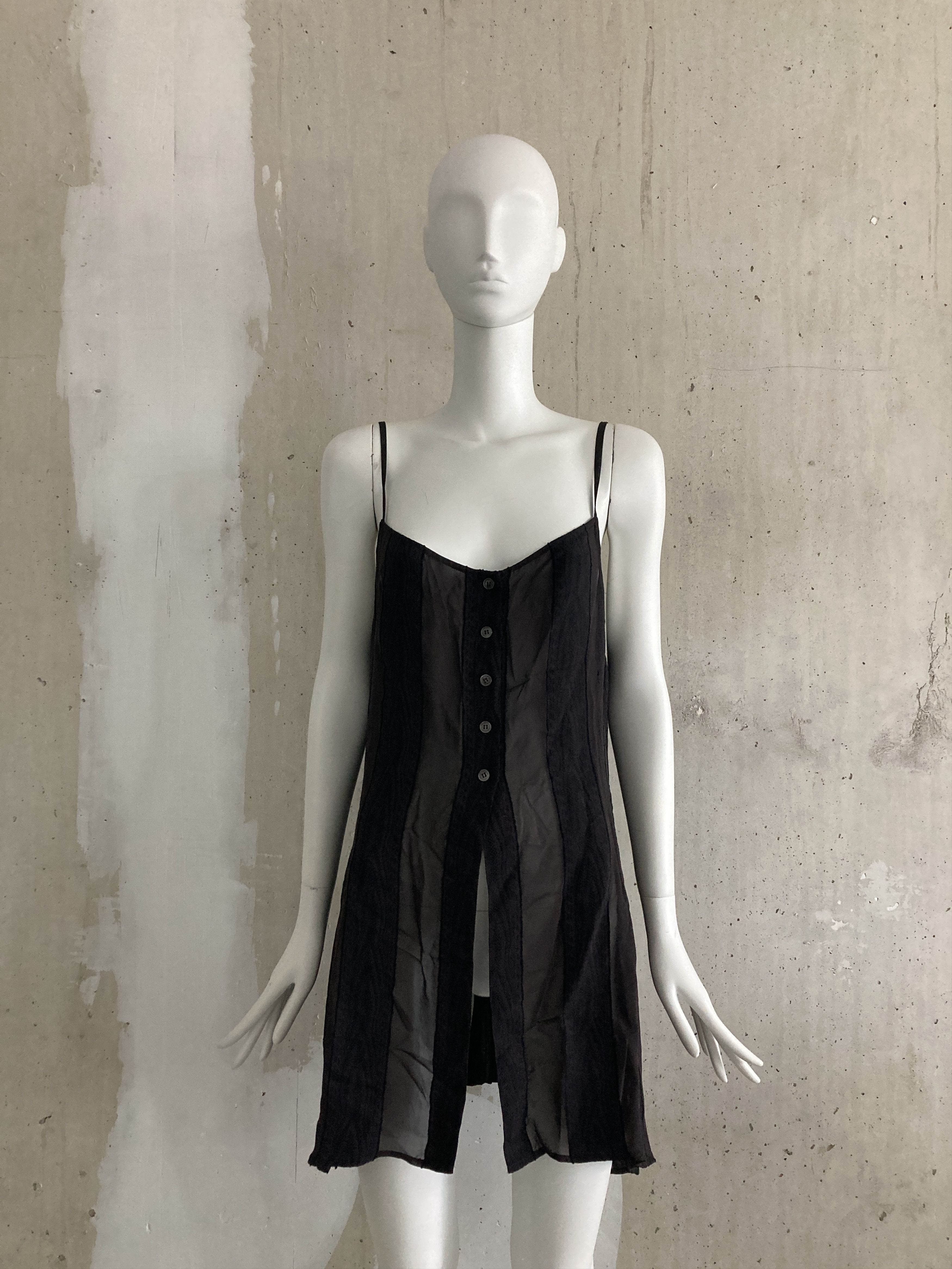 ANN DEMEULEMEESTER 2024年秋冬コレクション | パリ | 画像41枚