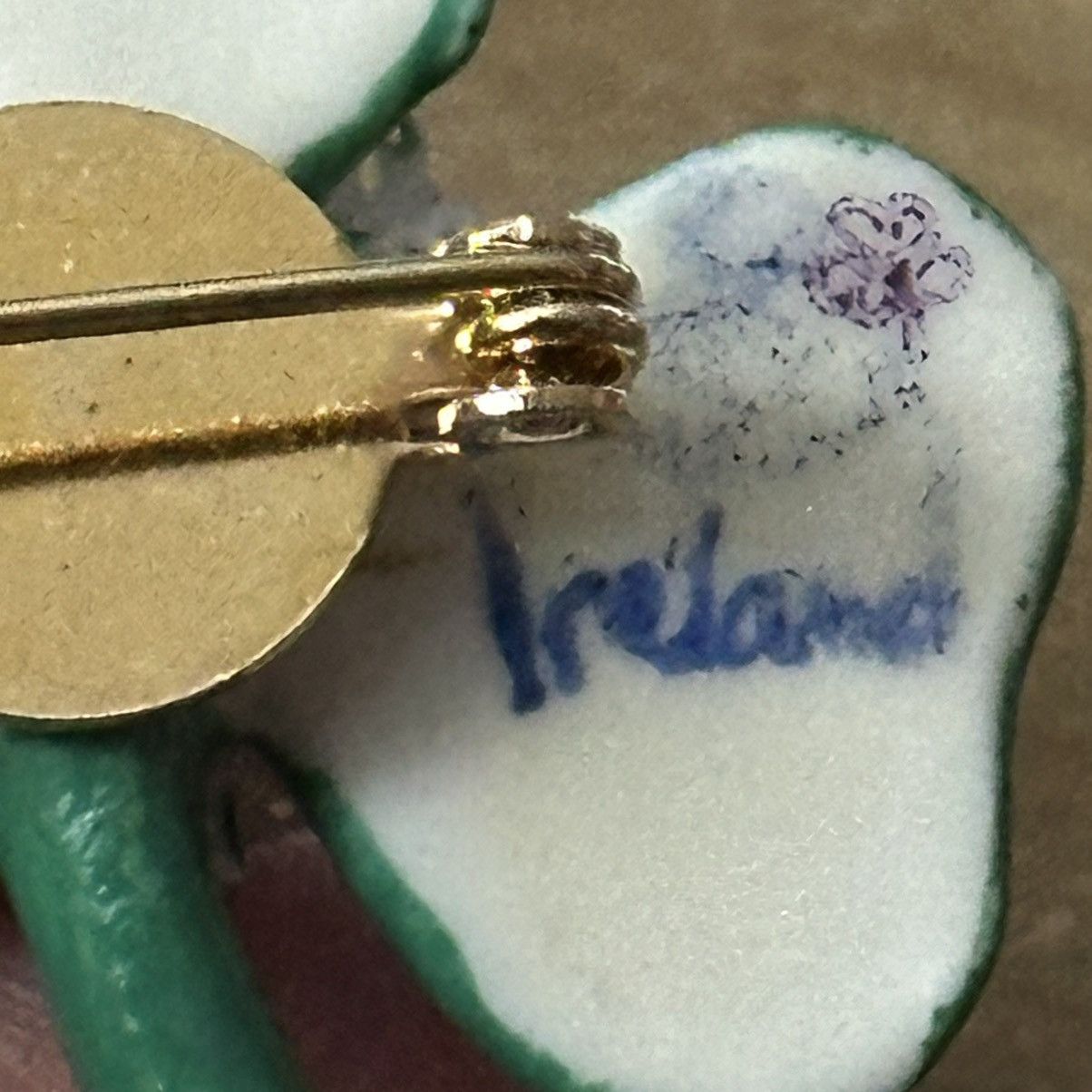 Vintage Vintage porcelain shamrock brooch Size ONE SIZE - 5 Thumbnail