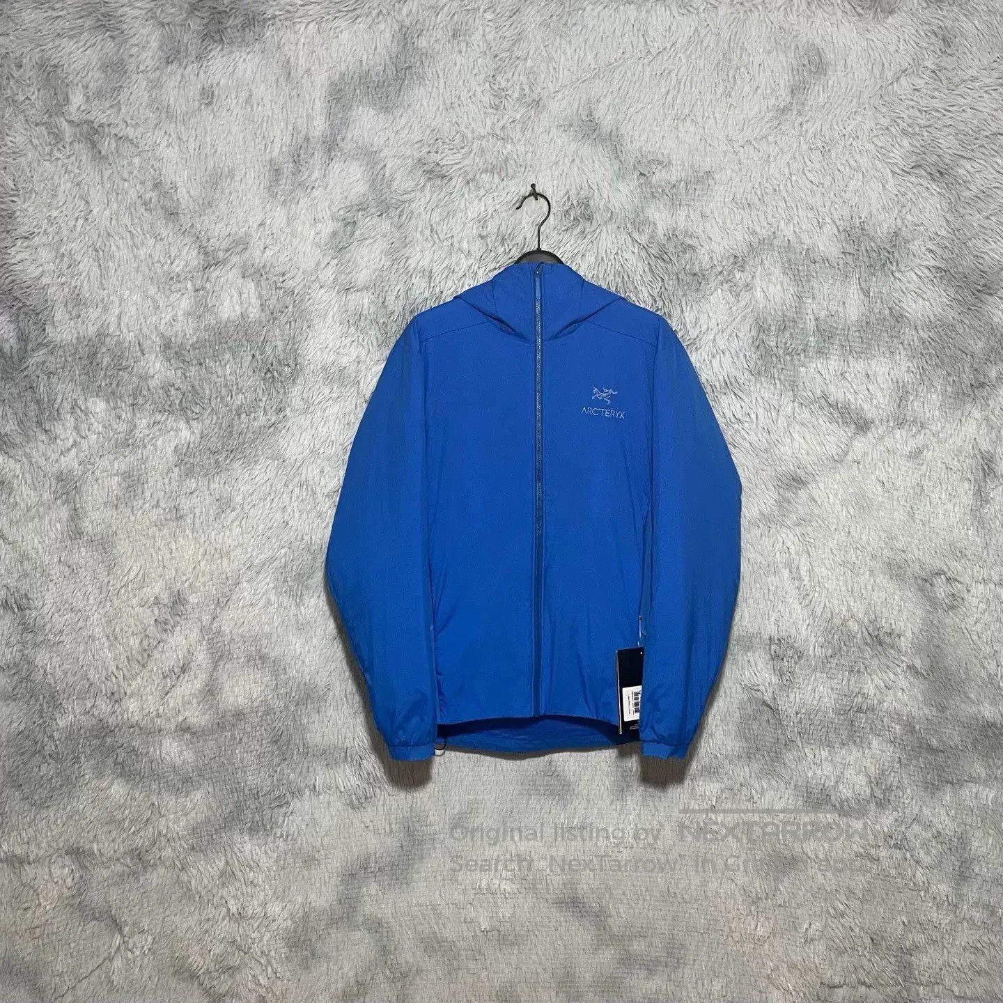 Arcteryx Atom LT Hoody in Water Blue.