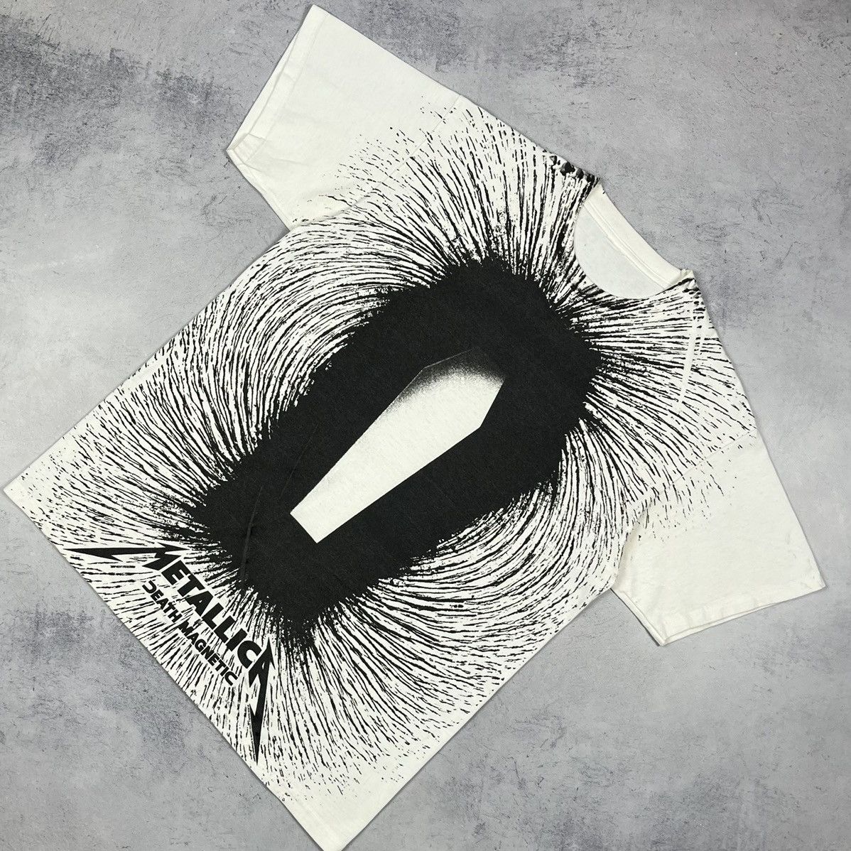 Band Tees Vintage Metallica rare Death Magnetic All Over Print tee 00s Size US M / EU 48-50 / 2 - 1 Thumbnail
