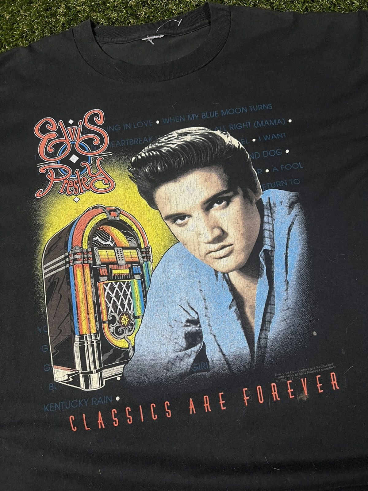 Band Tees Vintage 90s Elvis Presley Rock Juke Box Vibrant Portrait Tee Size US XL / EU 56 / 4 - 2 Thumbnail