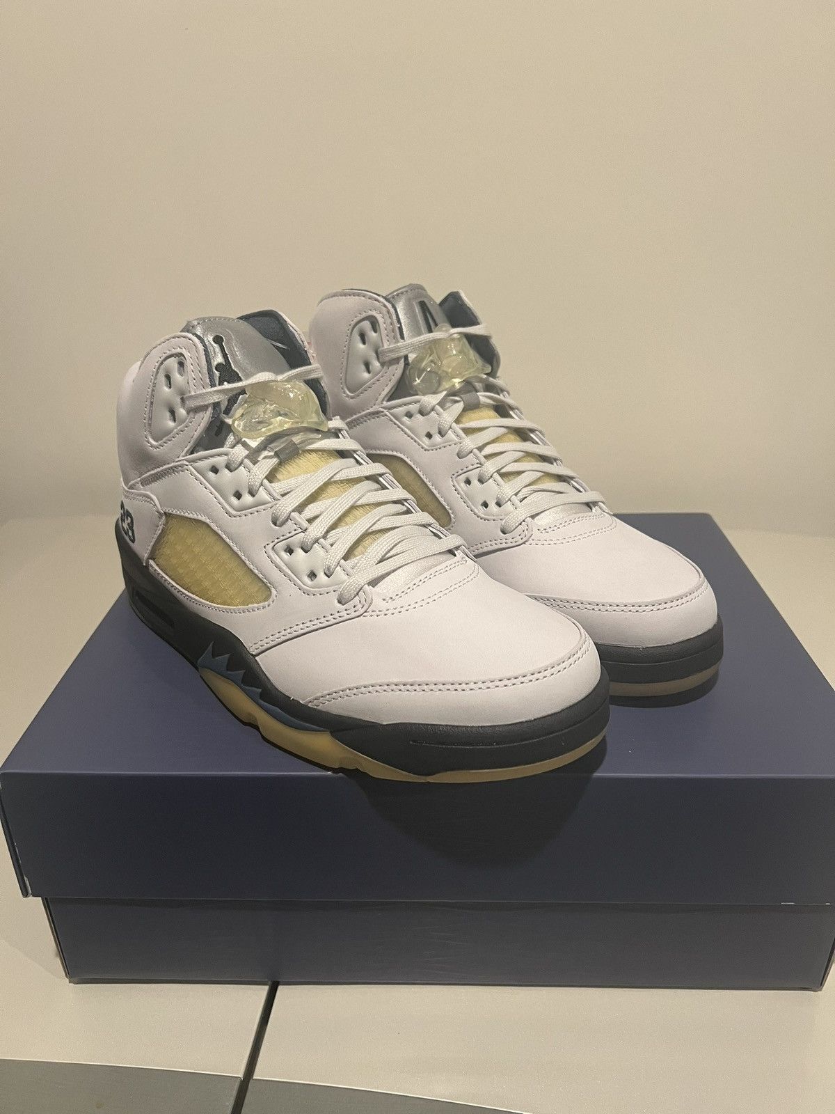 image of A Ma Maniere Jordan 5 Dawn Shoes in Grey, Men's (Size 8)