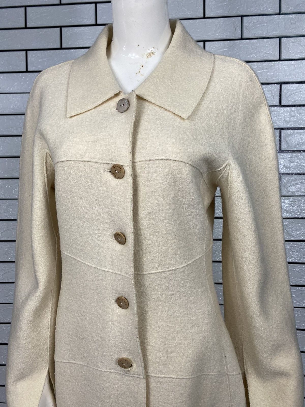 Chanel 🔥VINTAGE LONG JACKET DRESS BUTTON CHANEL WOOL Size XS / US 0-2 / IT 36-38 - 24 Thumbnail