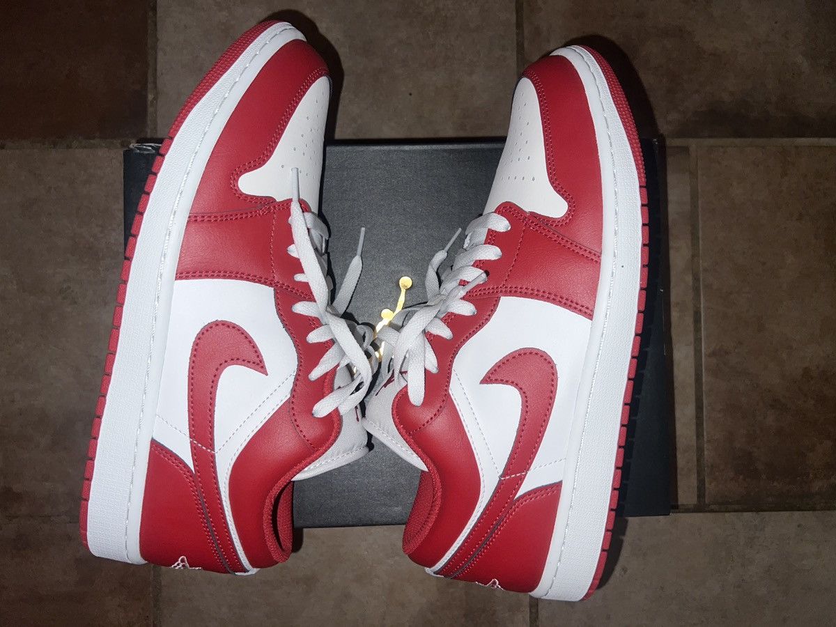 Jordan Brand Air Jordan 1 Low Size US 11 / EU 44 - 4 Thumbnail