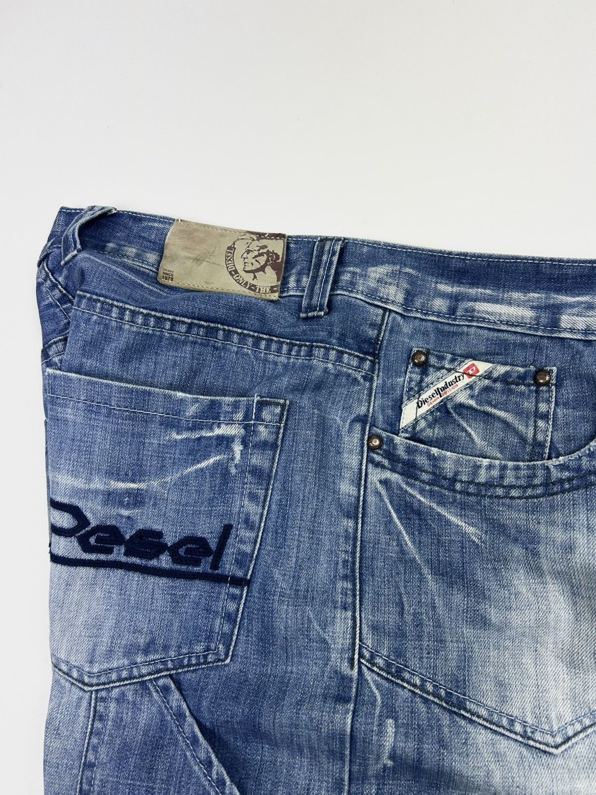 Carhartt × Diesel × JNCO rare Diesel vintage denim workwear shorts y2k Size US 32 / EU 48 - 9 Thumbnail