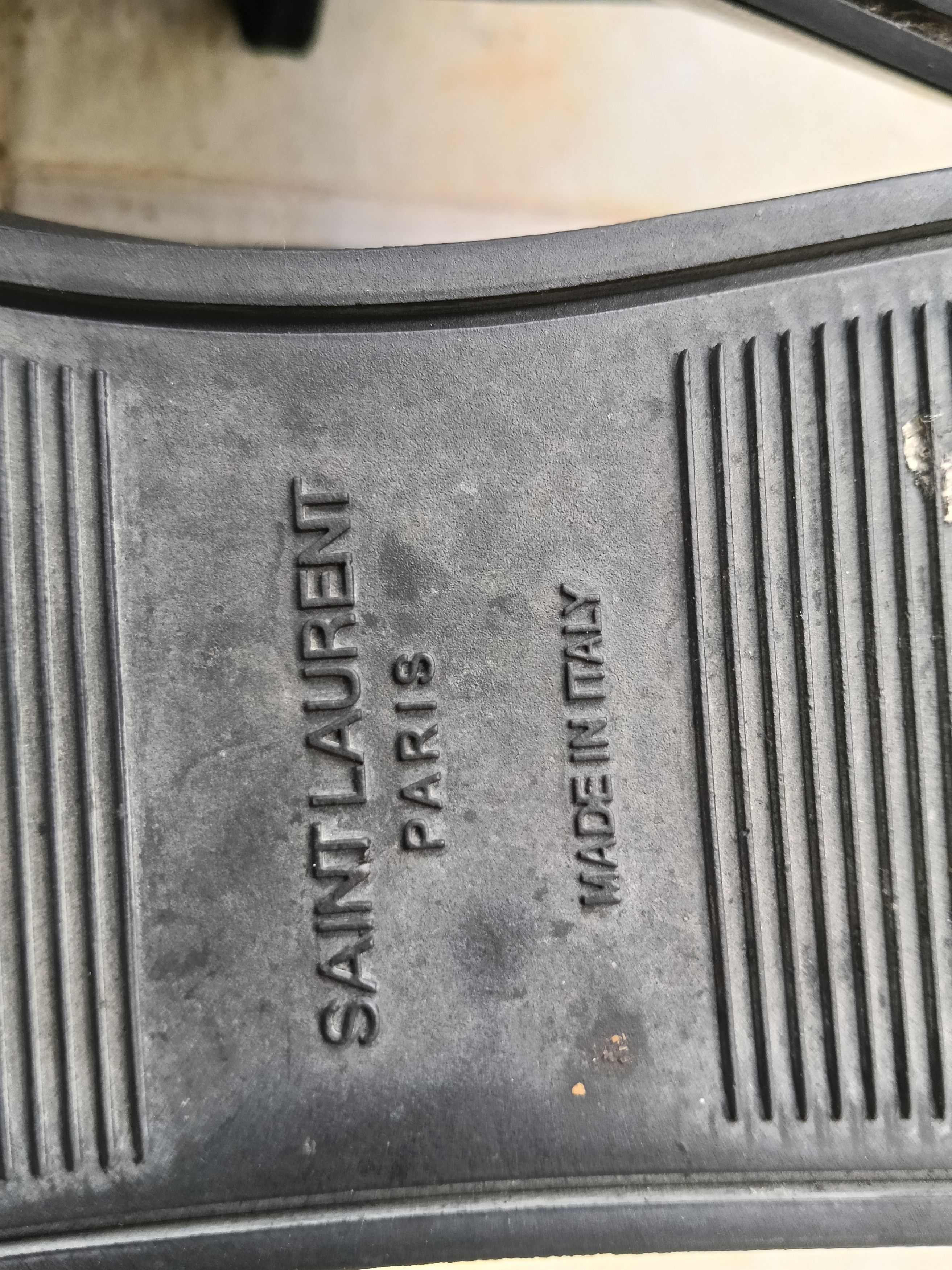 Saint Laurent Paris Saint Laurent Andy sneakers size 42 EU 9US Size US 9 / EU 42 - 14 Thumbnail