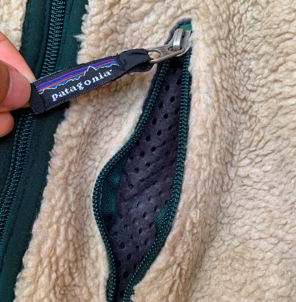 Patagonia RARE! FA1997 PATAGONIA DEEP PILE RETRO FLEECE SHERPA JACKET Size US M / EU 48-50 / 2 - 9 Thumbnail