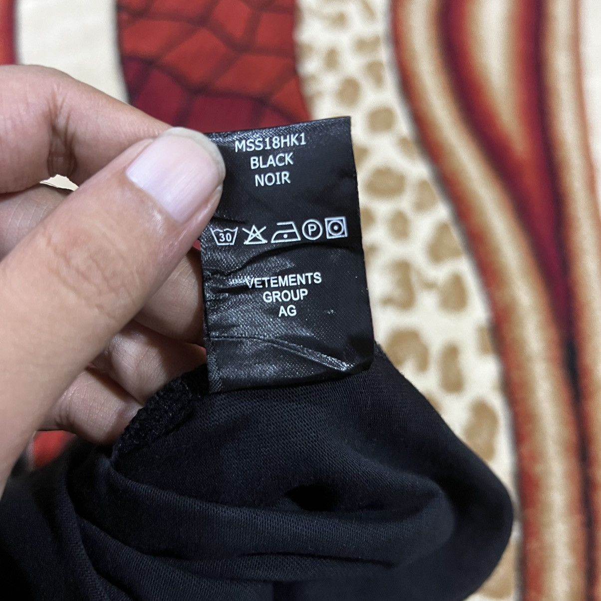Vetements Vintage VETEMENS Luxury T Shirt Size US L / EU 52-54 / 3 - 8 Thumbnail