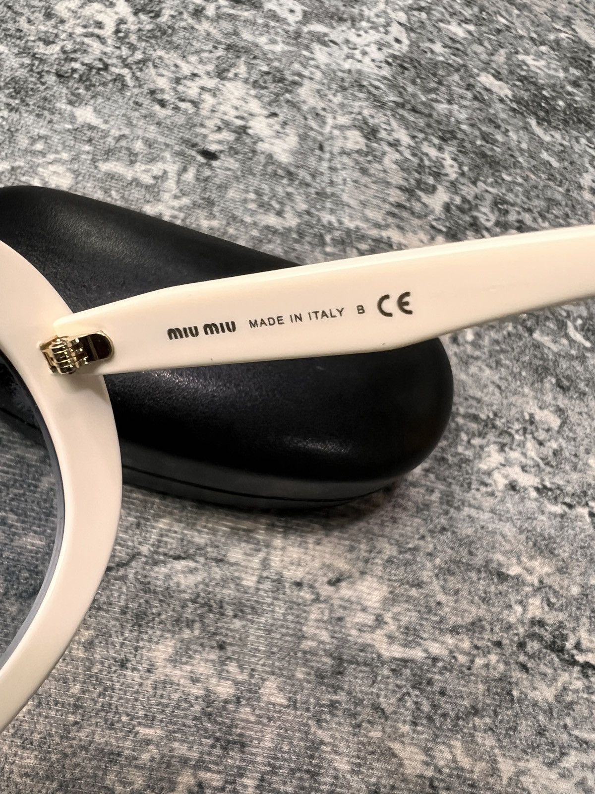 Miu Miu Miu Miu Two Tone Lens Sunglasses Size ONE SIZE - 10 Thumbnail