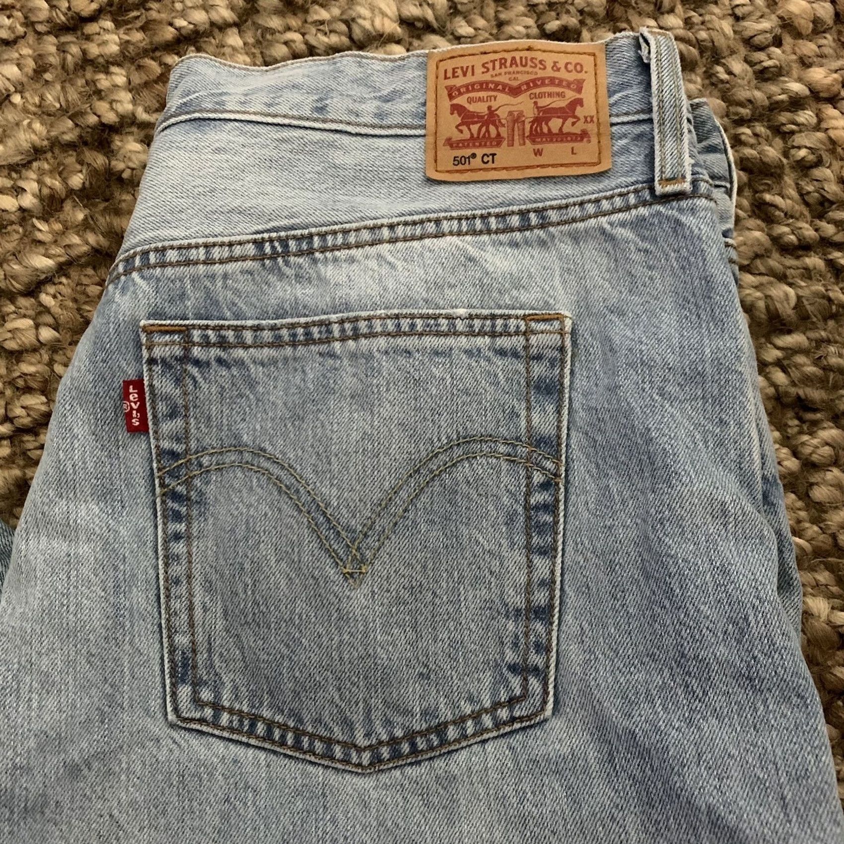 Levi's VINTAGE Levi's 501 Jeans Mens Regular Blue Distressed Button Fly Tapered Denim 36x29 Jeans Size US 32 / EU 48 - 5 Thumbnail