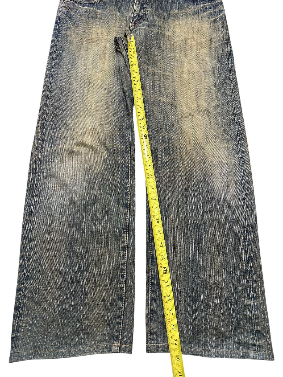 Japanese Brand Vintage Japanese Brand Mud Wash Style Baggy Jeans Size US 35 - 13 Thumbnail