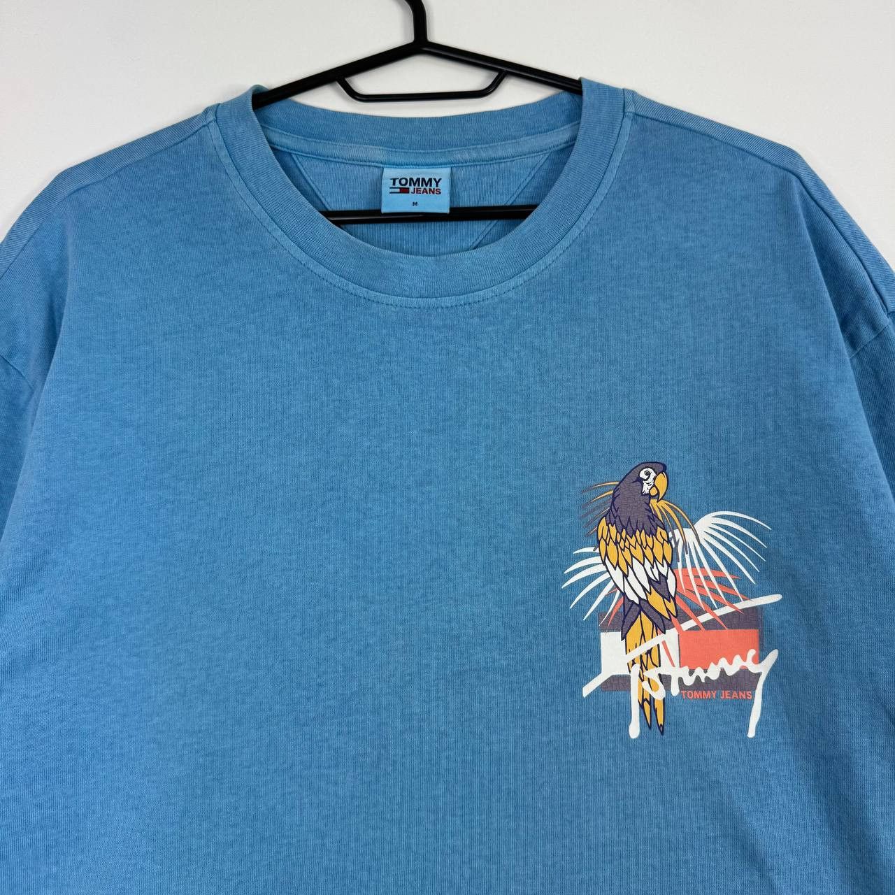 Tommy Hilfiger Tommy Hilfiger Parrot Graphic T-Shirt Blue Mens Size M Size US L / EU 52-54 / 3 - 2 Thumbnail
