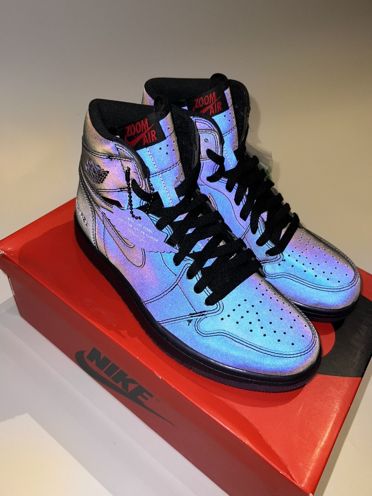 Nike *LAST PRICE DROP* BNIB 3M Air Jordan 1 High Zoom “Fearless” Size US 8.5 / EU 41-42 - 12 Thumbnail
