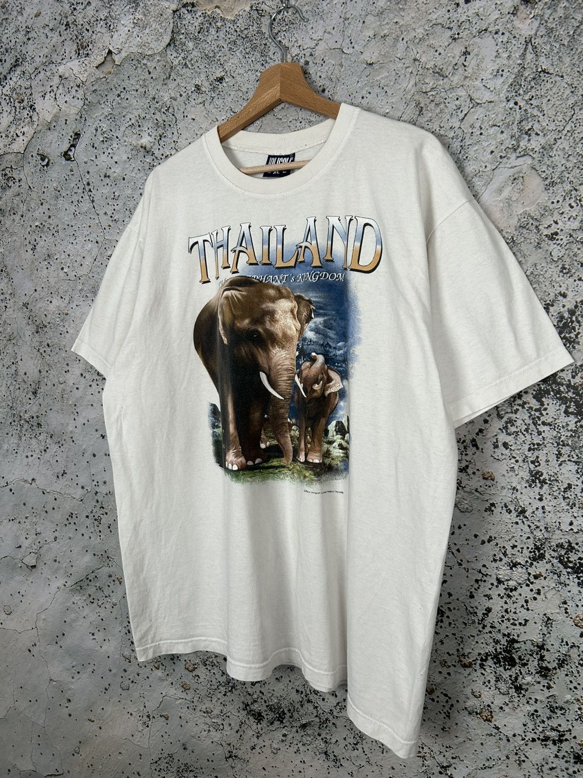 Vintage Vintage Elephants Kingdom Thailands Animal Graphic Tee 90s Size US XL / EU 56 / 4 - 2 Thumbnail